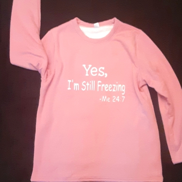 unbranded Tops - Pink Graphic Sweatshirt